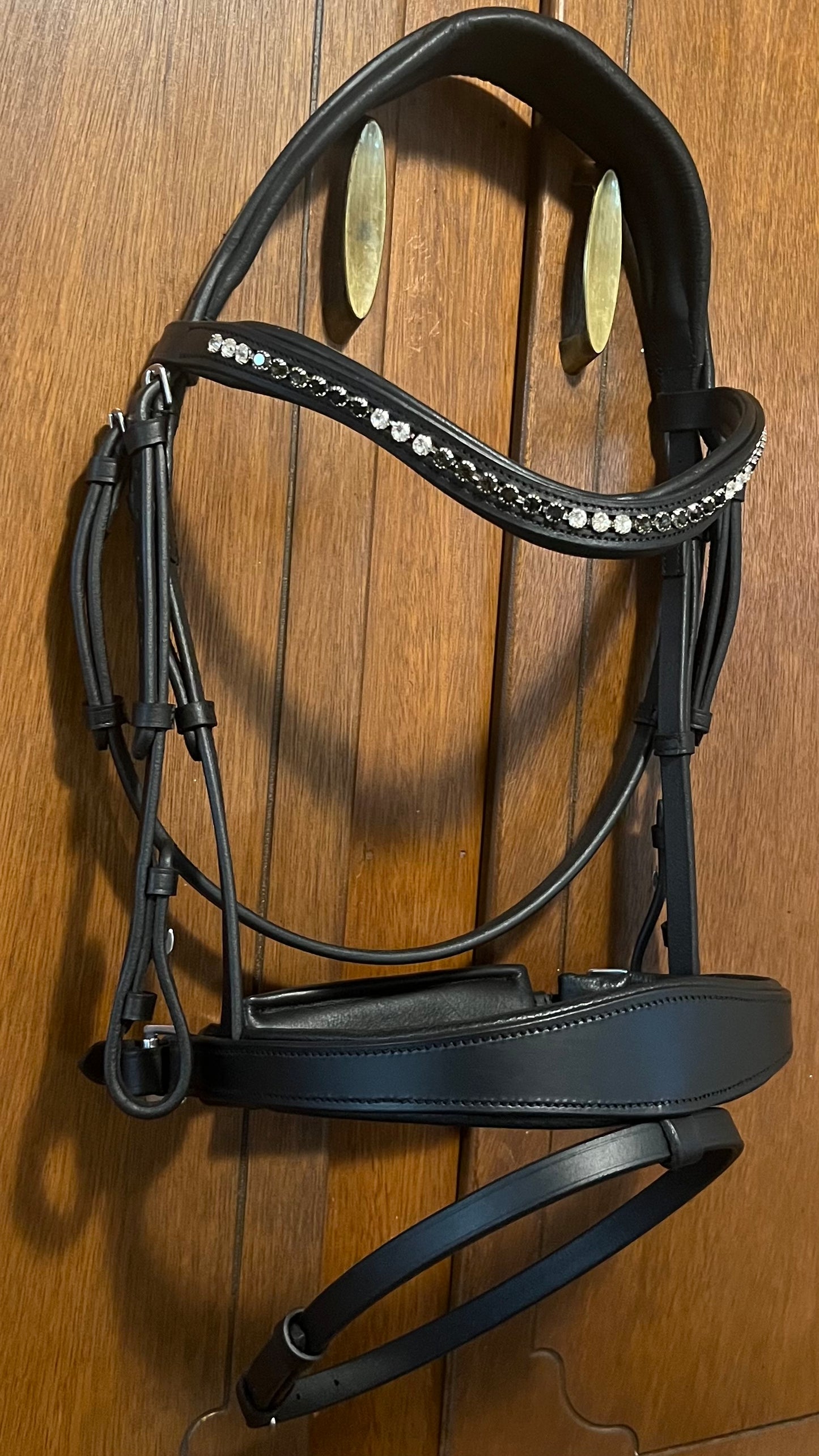 CLEARANCE Anatomical Poll relief Bridle