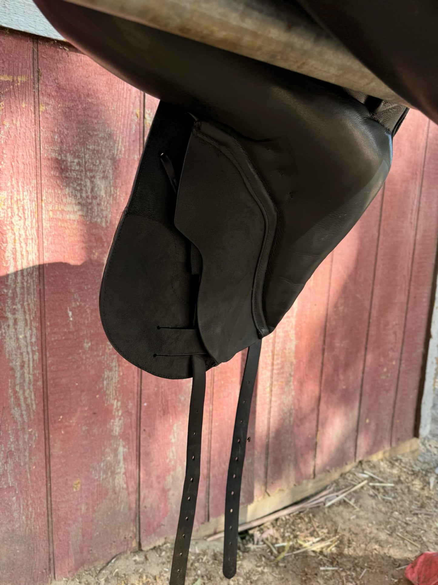 17.5 JRD Escala Dressage Saddle.
